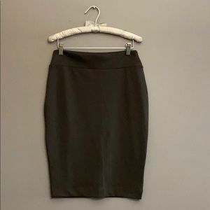 FOREVER21 OLIVE / ARMY GREEN PENCIL SKIRT SZ L